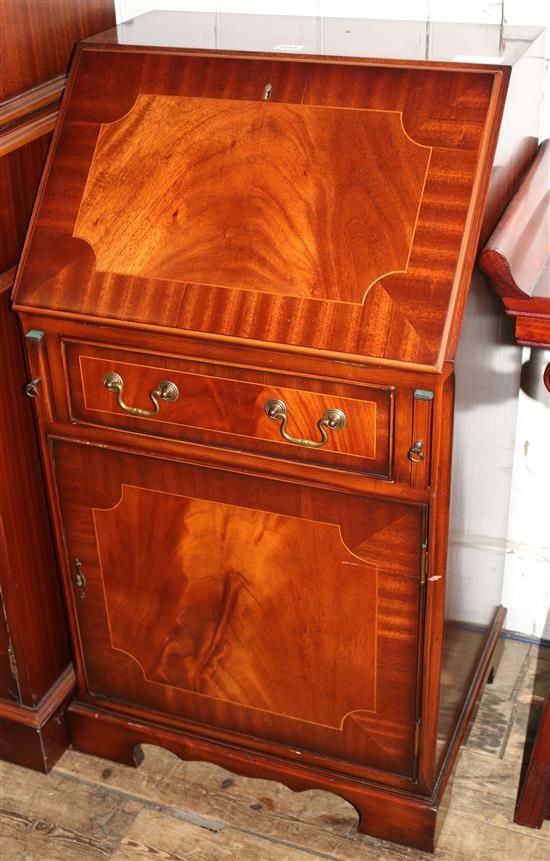 Small mahogany bureau